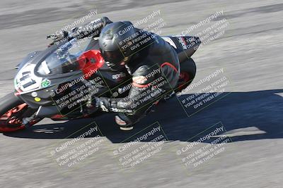 media/Jan-16-2026-CVMA Friday Practice (Fri) [[6f2bf47531]]/5-Racer 4-Trackday1/Session 2 (Bowl)/